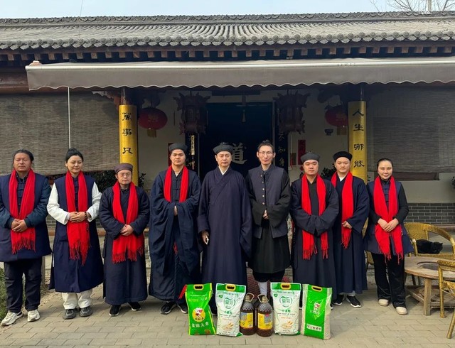 西安市鄠邑区道教协会慰问辖区道观